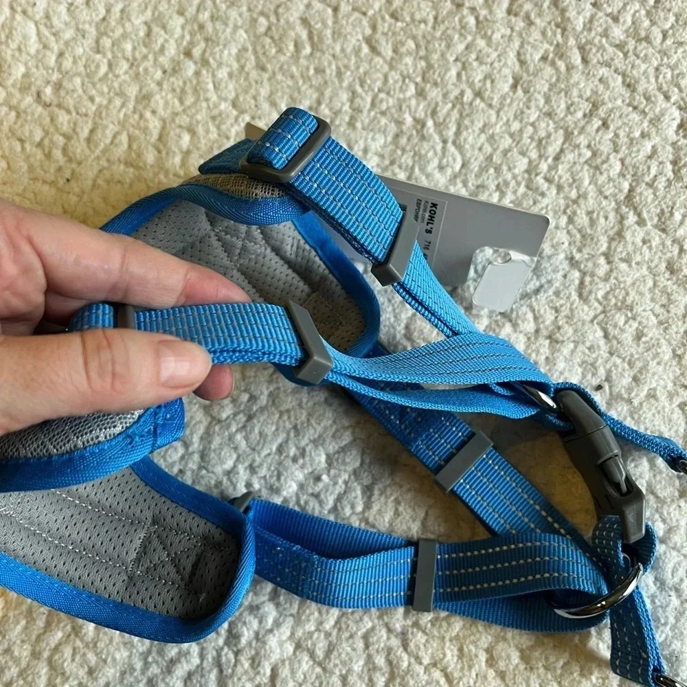 Essentials by Blueberry Pet harness, new. Size large